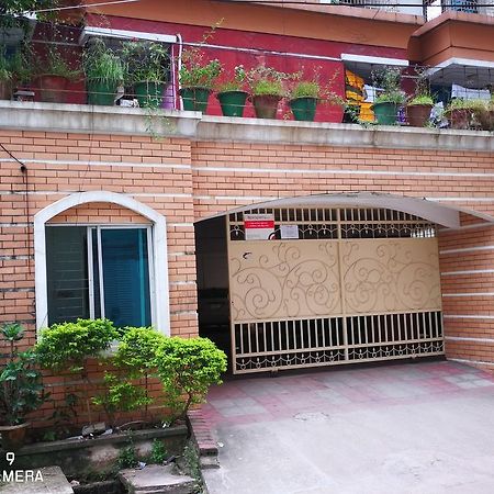 Rajanigandha Family Suites Dhaka Eksteriør billede